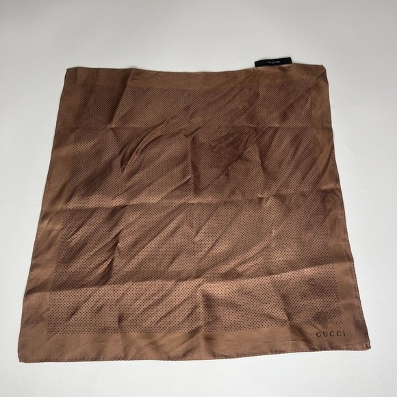 Gucci Brown Handkerchief 100% Silk with Polka Dots Has Small Marks * 45x45 - Picture 1 of 4